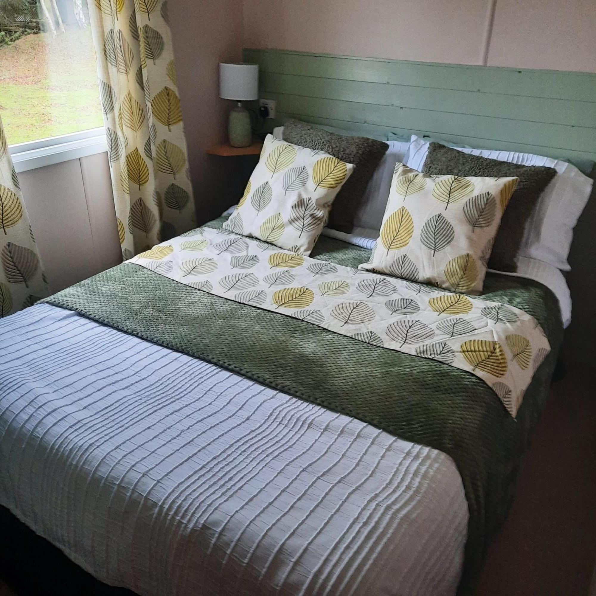 Beautiful 3 Bedroom Caravan With Hot Tub - Tattershall Lakes Экстерьер фото